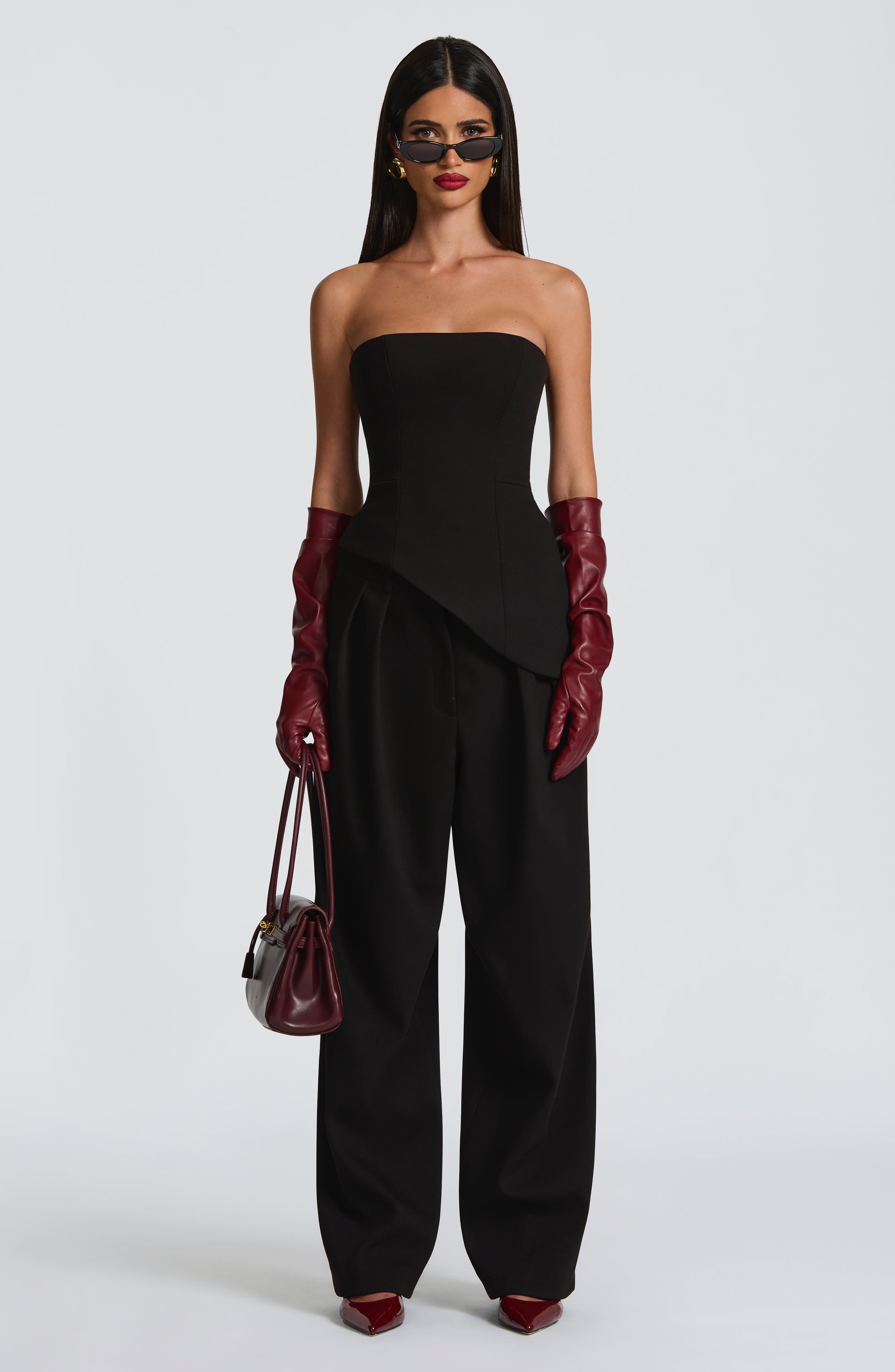 Kirsty - Black pleated low-rise wide-leg trousers