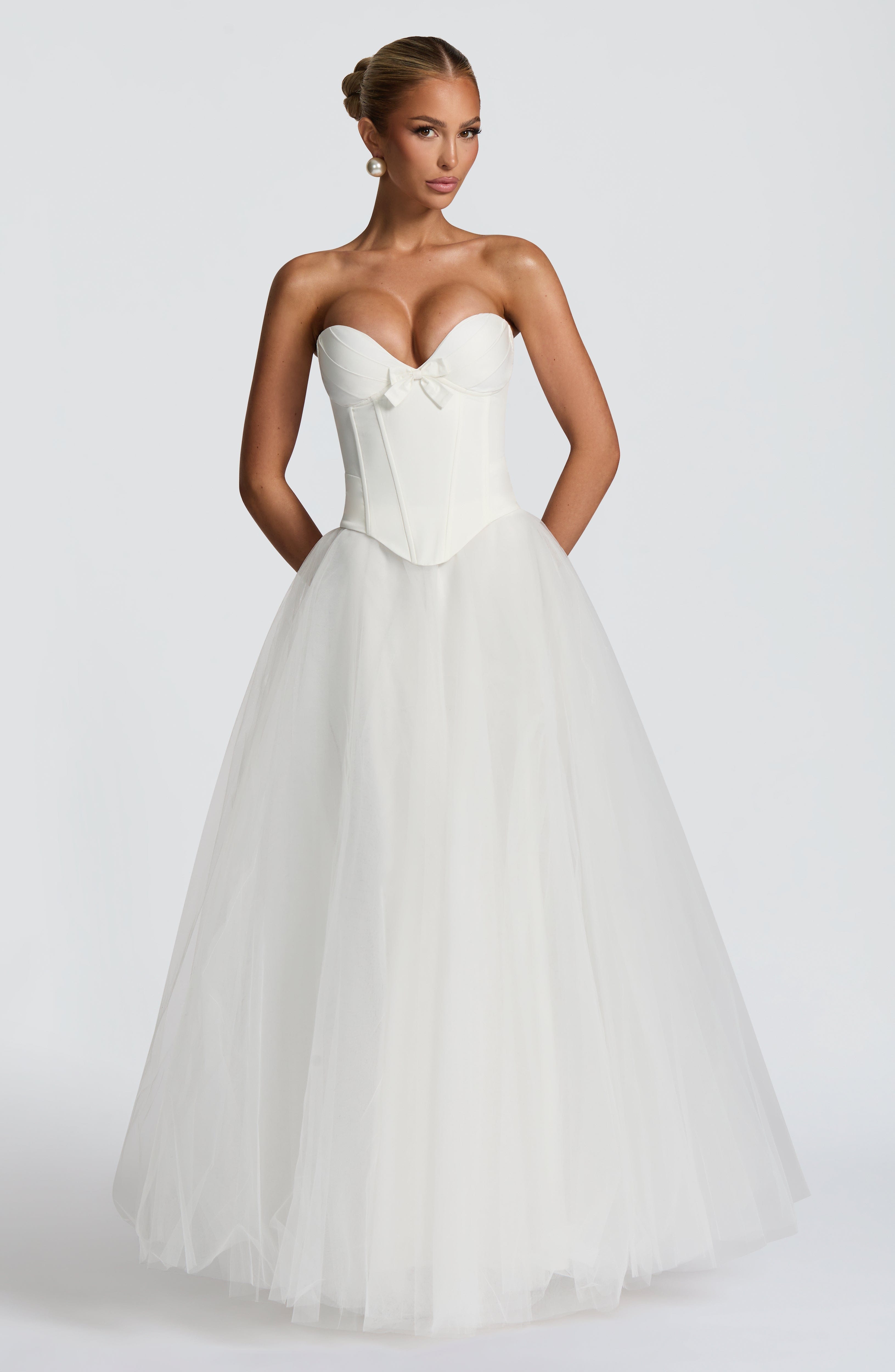 Prim - Ivory sweetheart structured corset top