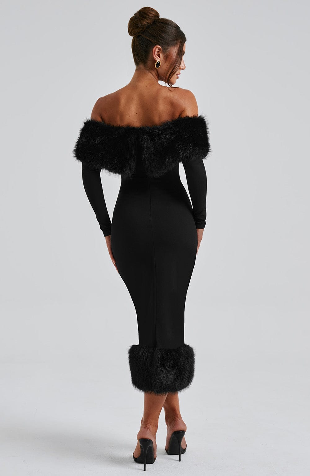 Vittoria - Black faux-fur trim midi dress