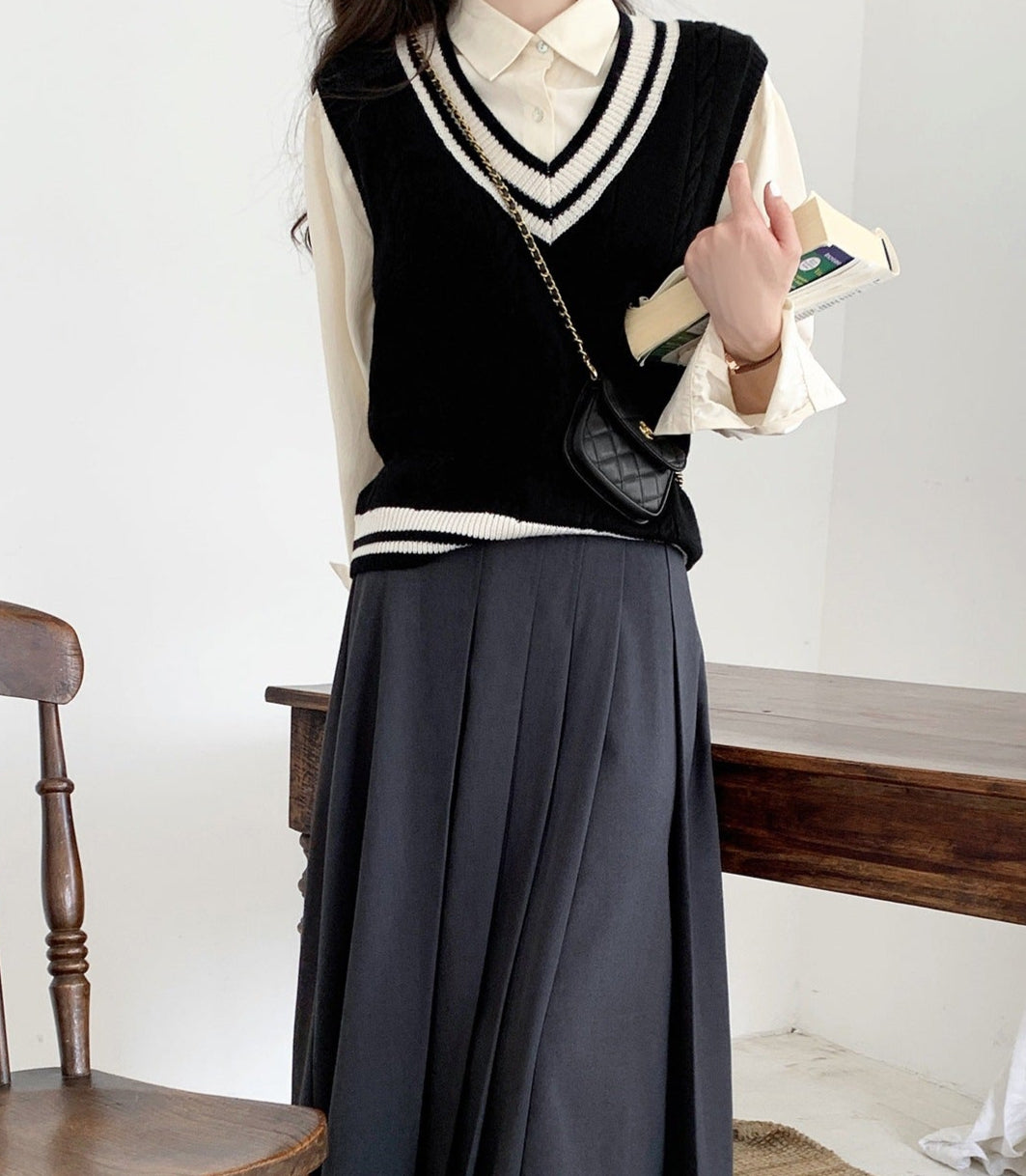 Eleanor - Preppy cricket cable knit sweater vest