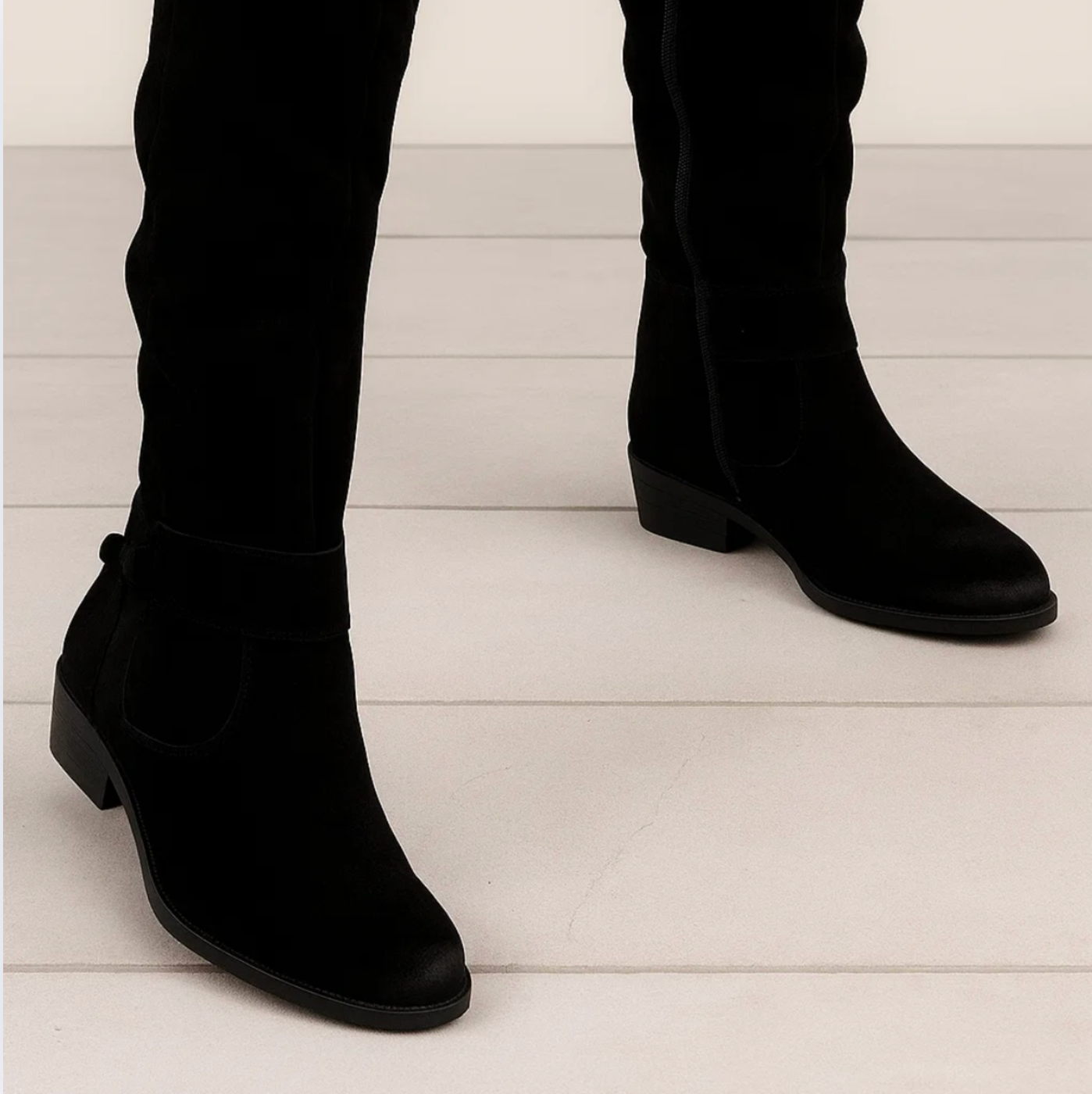 Sienna - Knee-high faux suede buckle boots