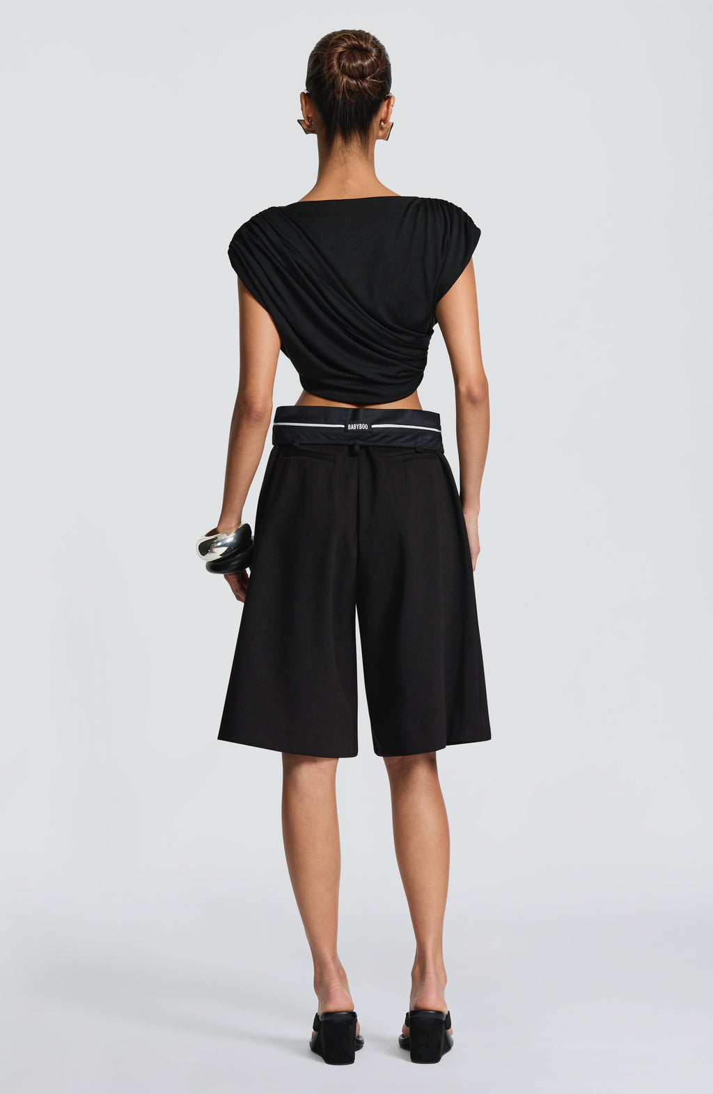 Ausra - Black tailored pleated wide-leg bermuda shorts