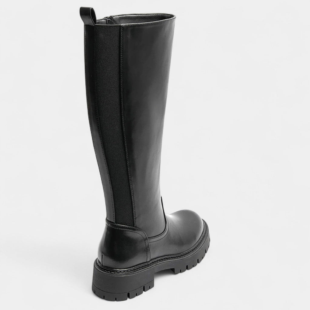 Raven - Knee-high chunky lug sole boots
