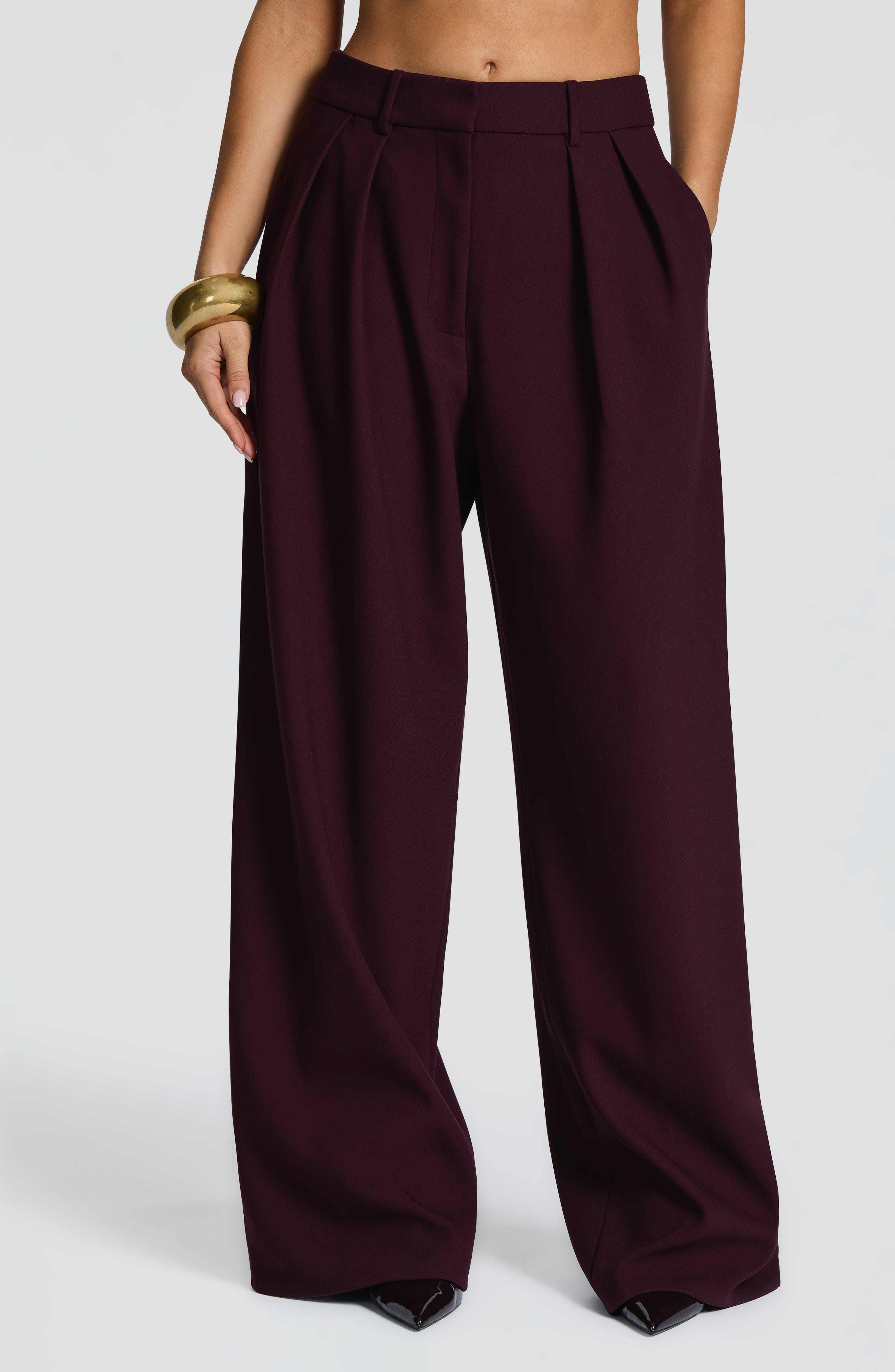 Kirsty - Plum pleated low-rise wide-leg trousers
