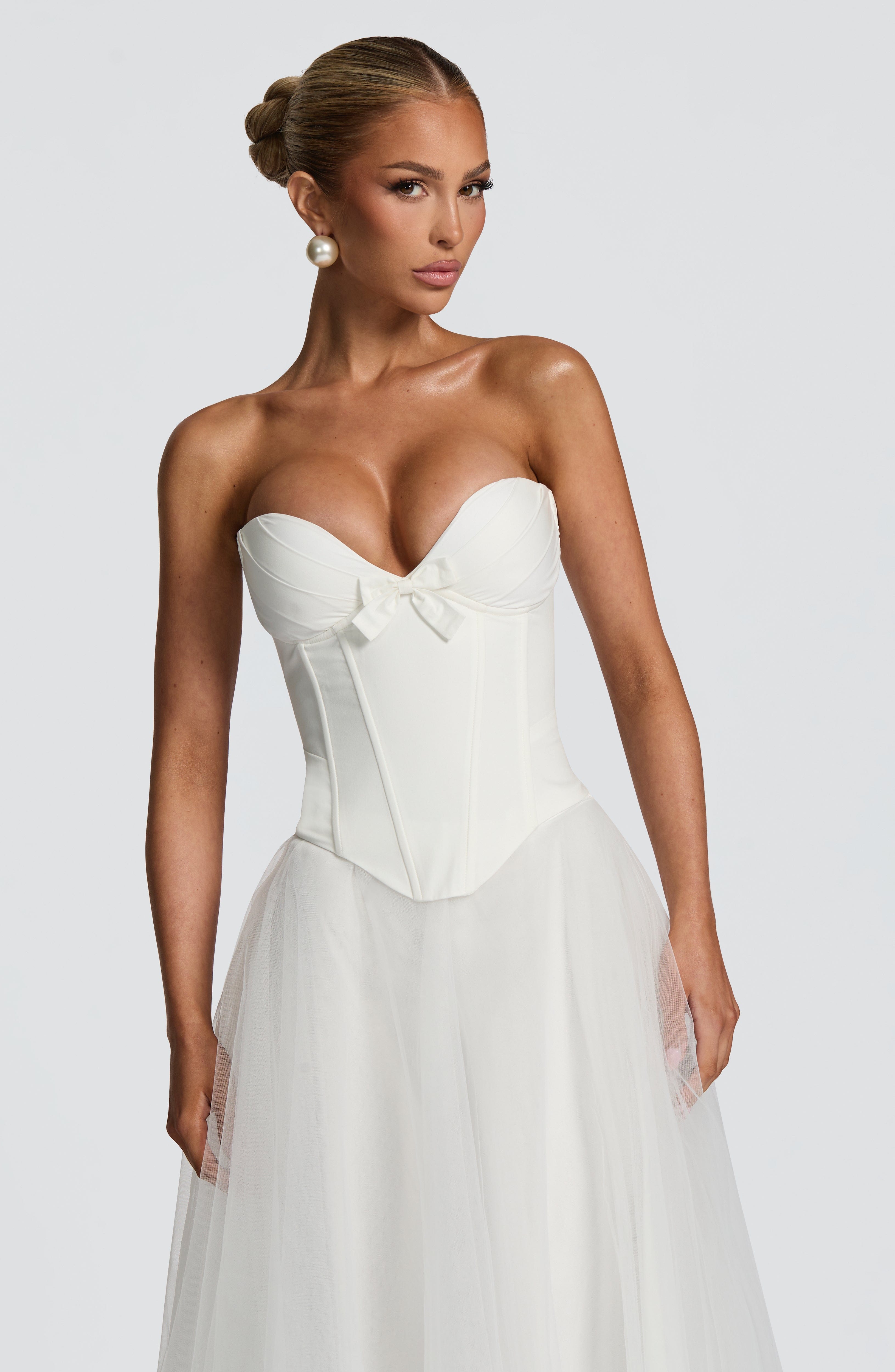 Prim - Ivory sweetheart structured corset top