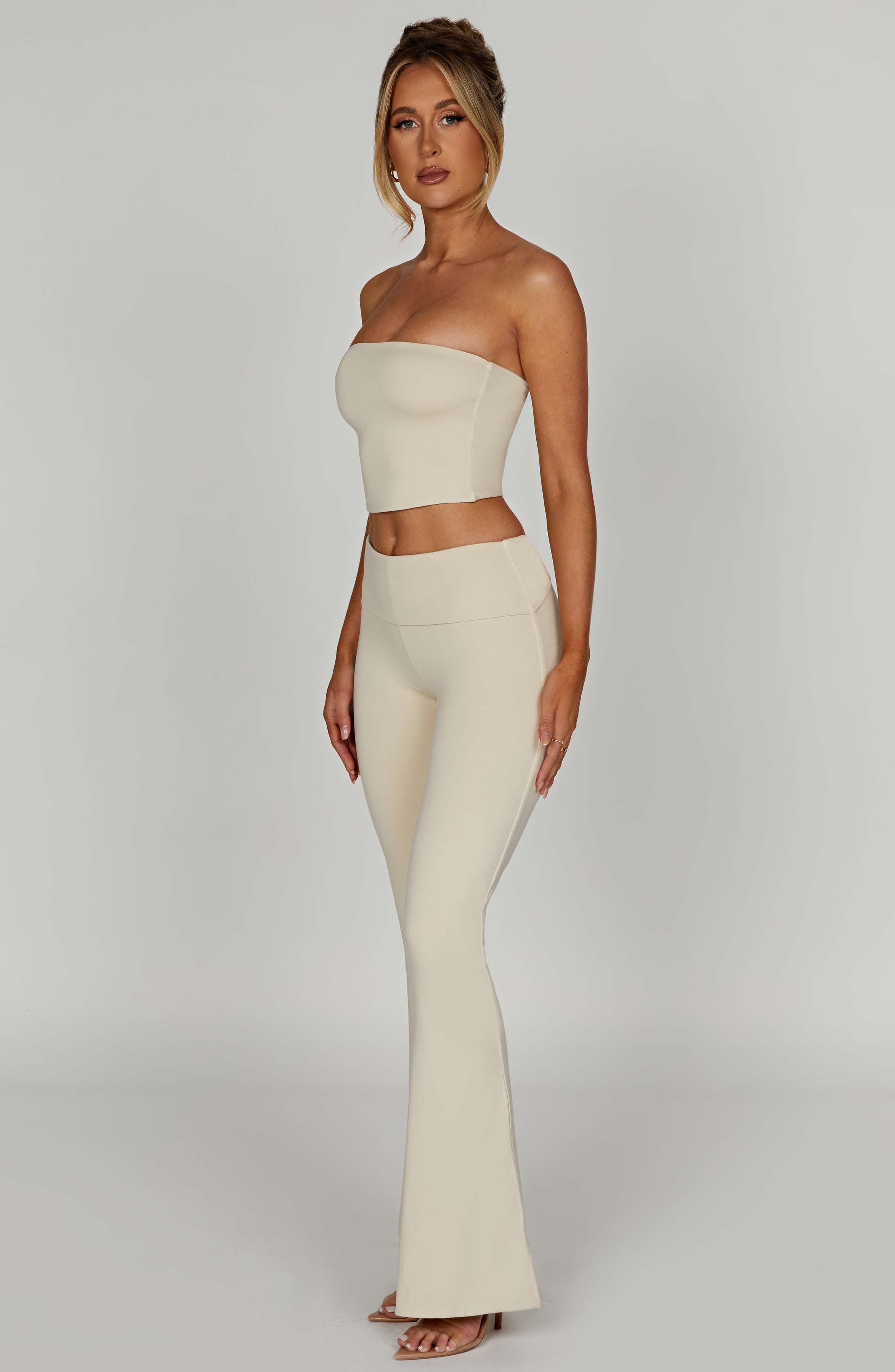 Rein - Cream seamless bandeau crop top