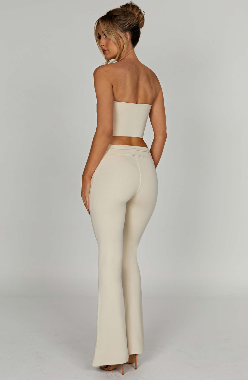 Rein - Cream seamless bandeau crop top